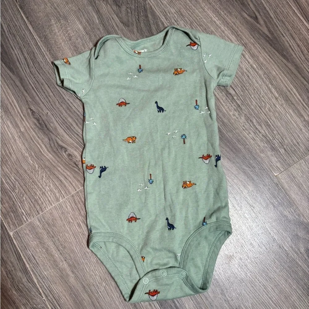 Carter’s One Piece Outfit Snap Closure EPC 24 Months